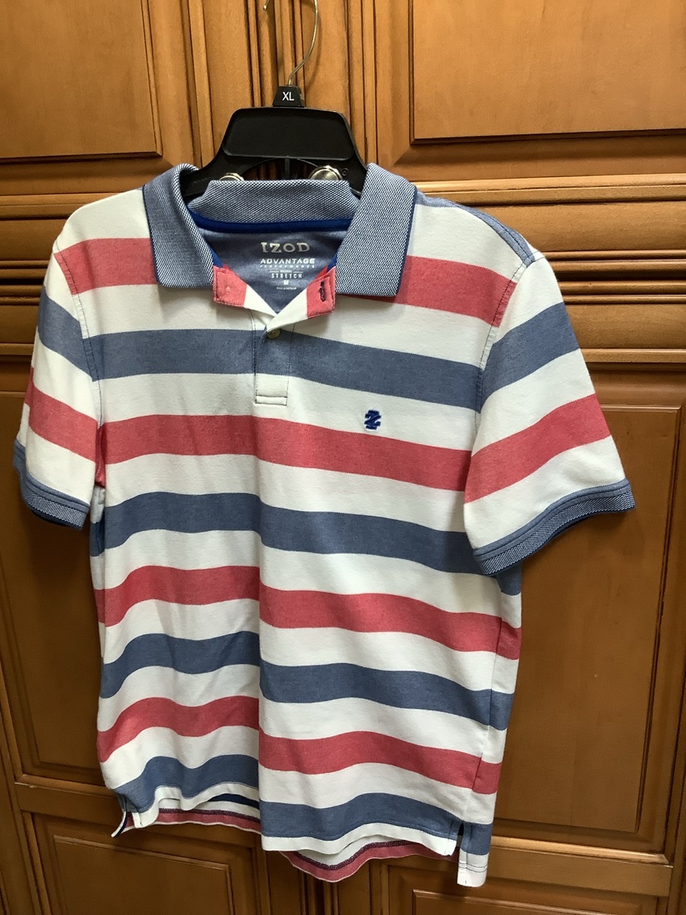 IZOD MEN’S BLUE, RED & WHITE STRIPED POLO